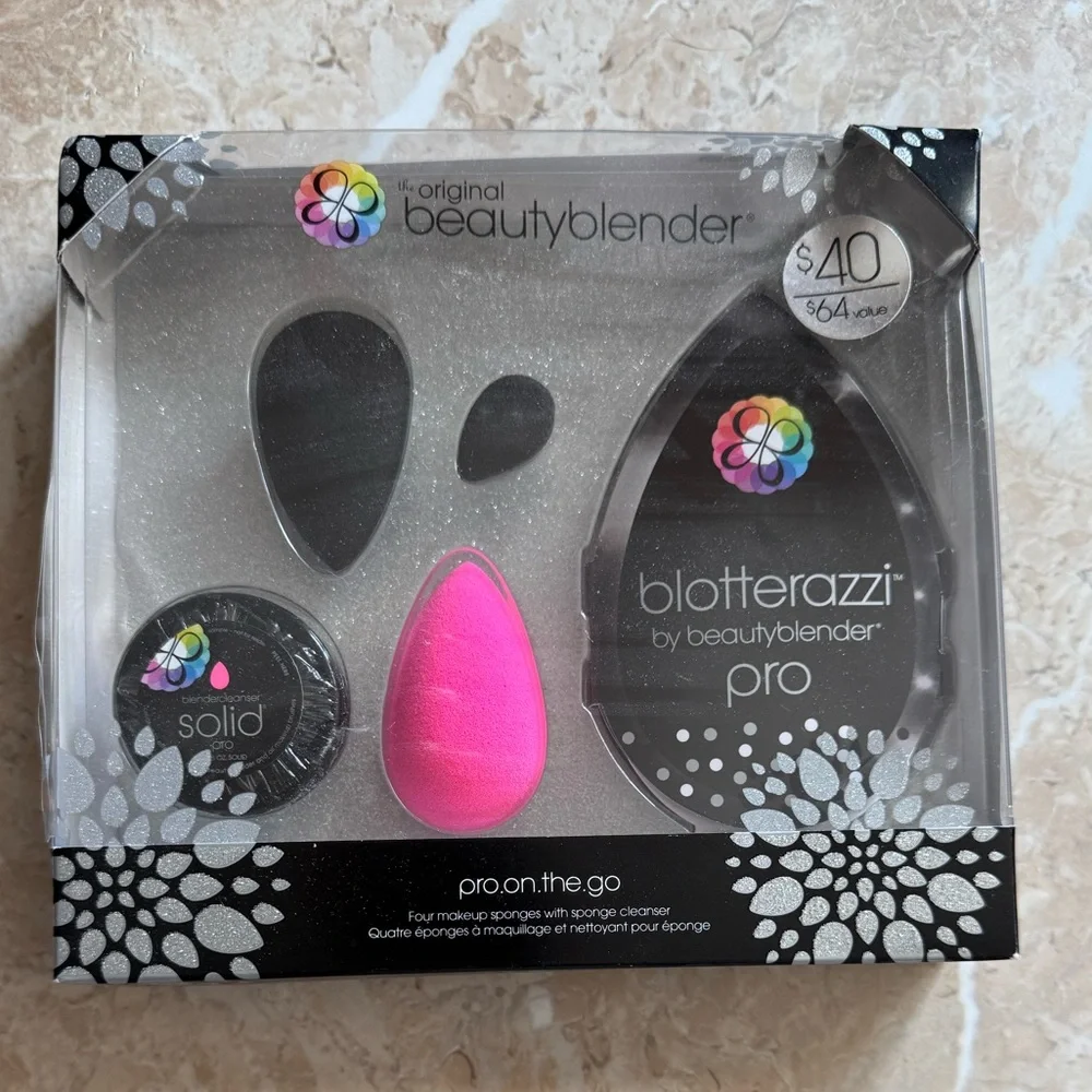 Beauty Blender Pro on the Go Kit 4 Makeup Sponges & Sponge Cleanser NEW IN BOX